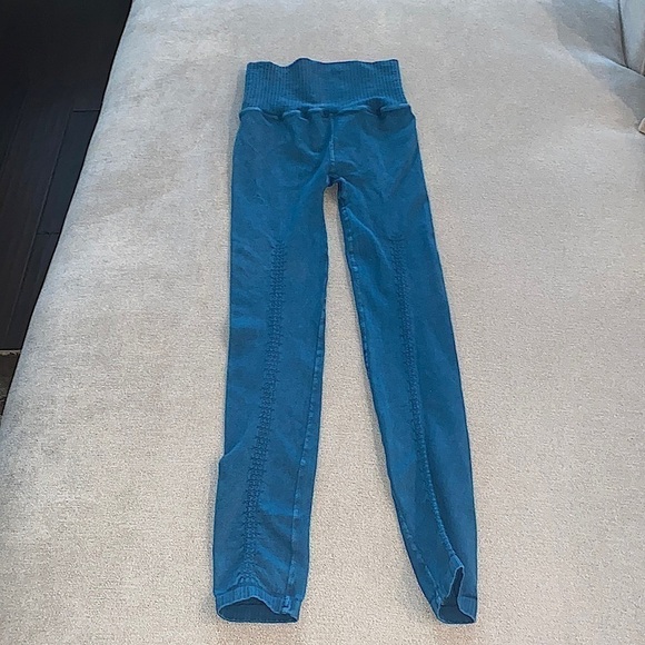 Free People FP Movement High Rise Leggings Size: XS/S - Picture 4 of 5